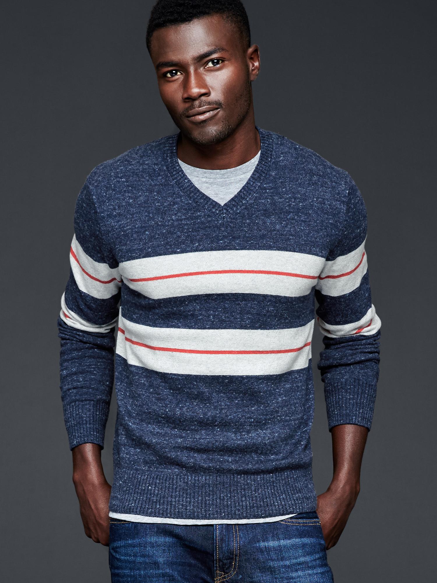 Gap v deals neck sweater mens