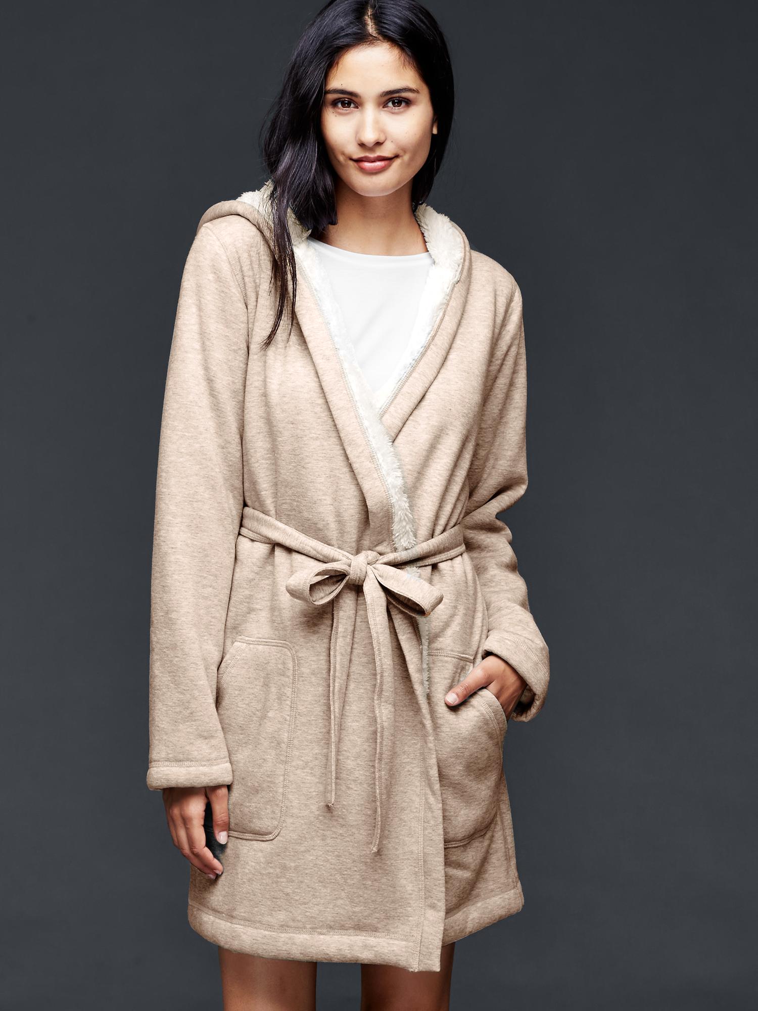 Sherpa robe