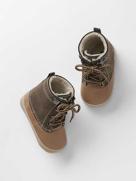 1 of 8 showing, with the color chocolate cake of product Sherpa snow boots
