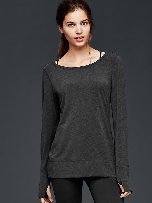 2 of 8 showing, with the color charcoal gray of product GapFit Breathe ballet long sleeve tee