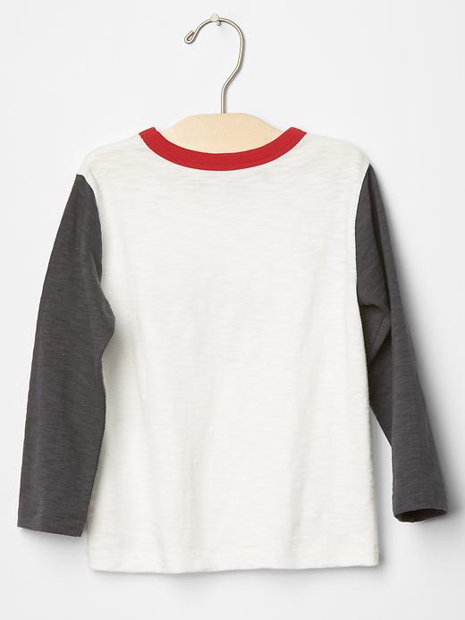 2 of 8 showing, with the color off white of product King of hearts tee