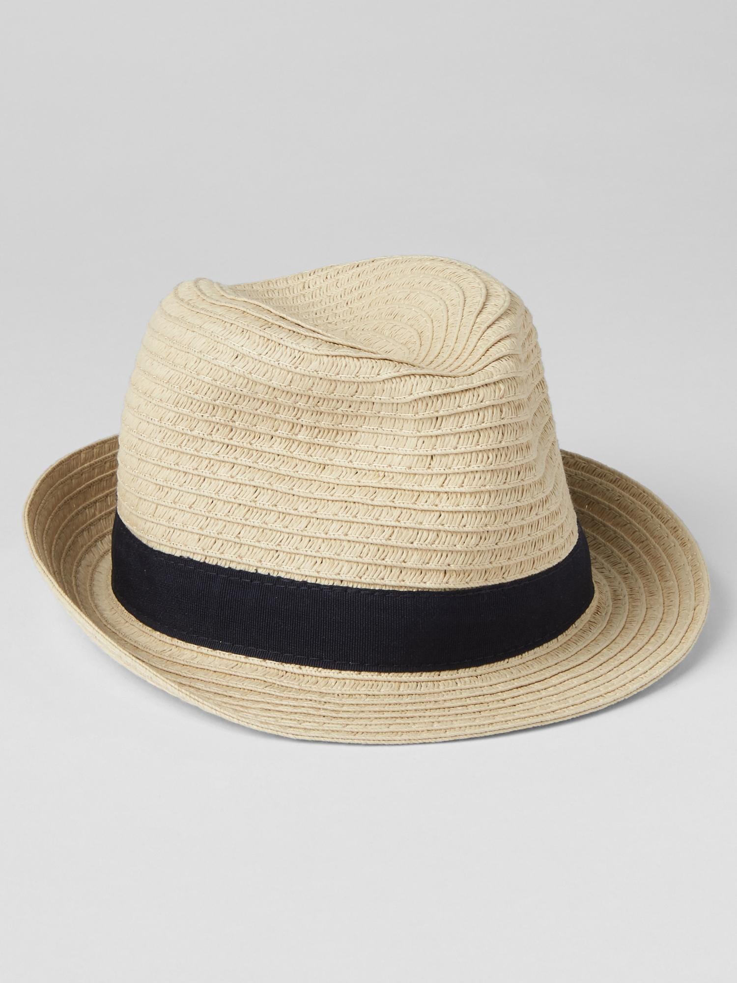 Straw fedora Gap