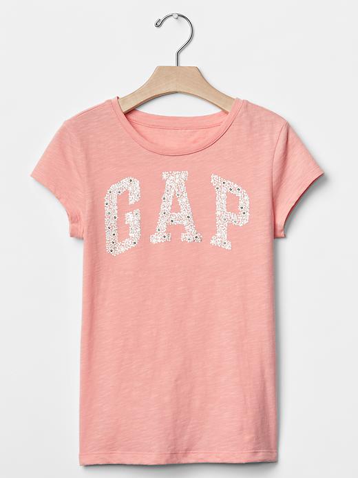 1 of 8 showing, with the color creamy coral of product Daisy logo tee