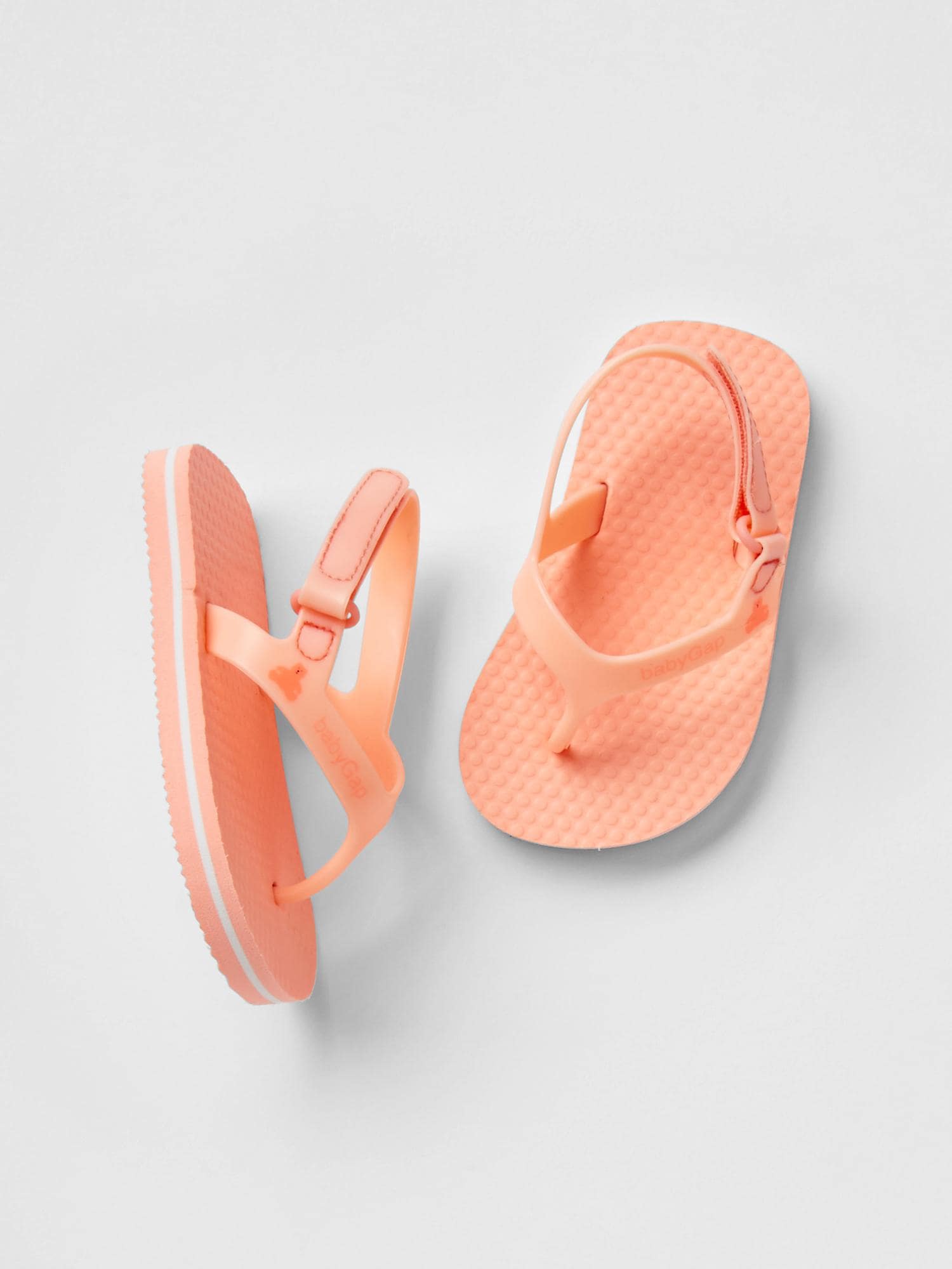 Gap rubber flip sales flops