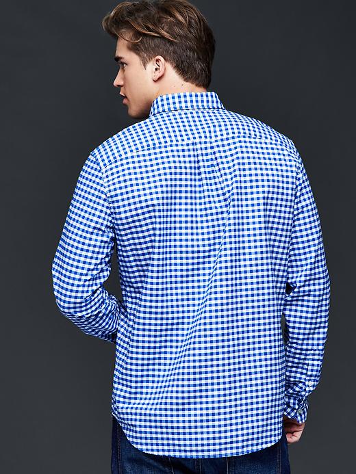 2 of 8 showing, with the color blue allure of product Oxford gingham standard fit shirt
