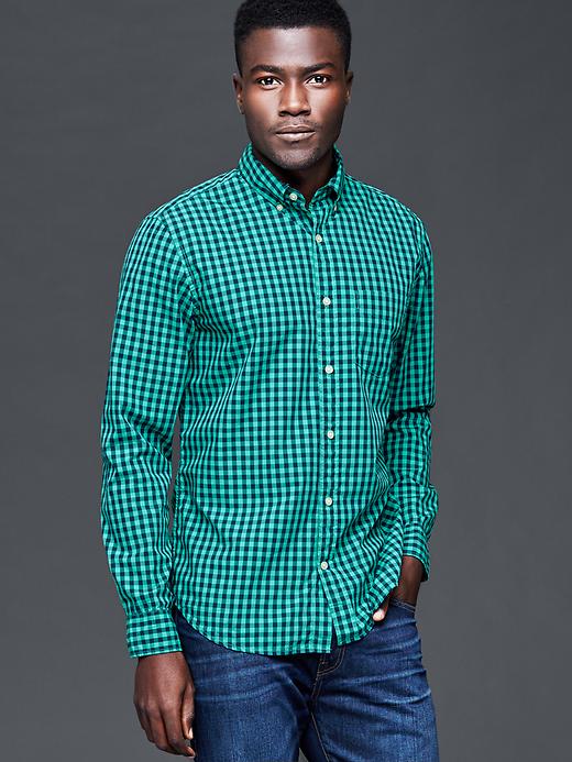 1 of 8 showing, with the color green malachite of product True wash poplin gingham standard fit shirt