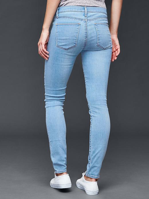 2 of 8 showing, with the color light indigo of product STRETCH 1969 true skinny jeans