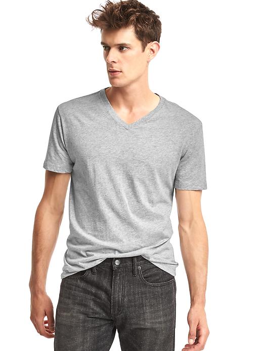 Vintage wash V-neck t-shirt | Gap