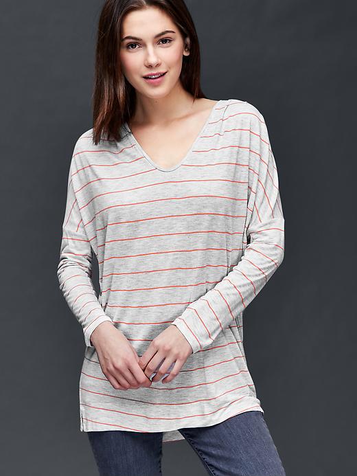 1 of 8 showing, with the color heather grey of product Scoop neck stripe tunic