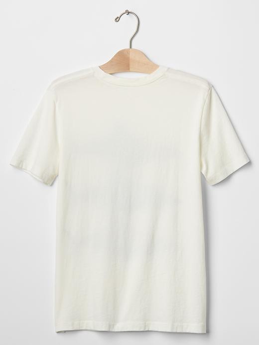 2 of 8 showing, with the color new off white of product Extreme graphic tee