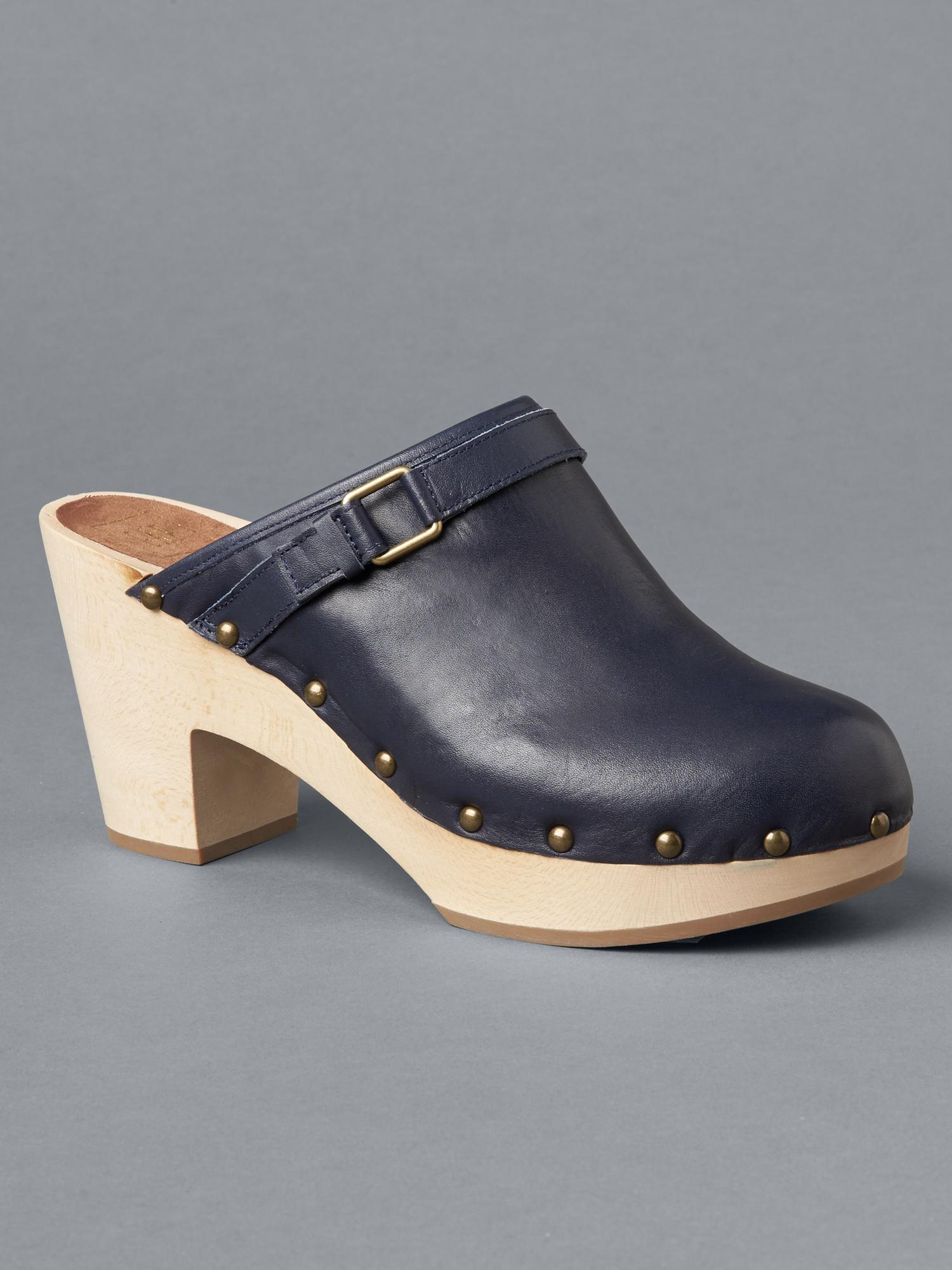 Gap clogs online