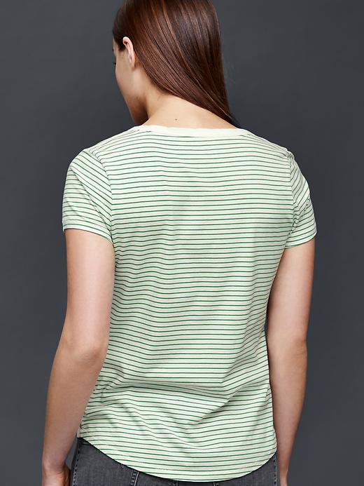 2 of 8 showing, with the color rose leaf of product Vintage wash V-neck stripe tee