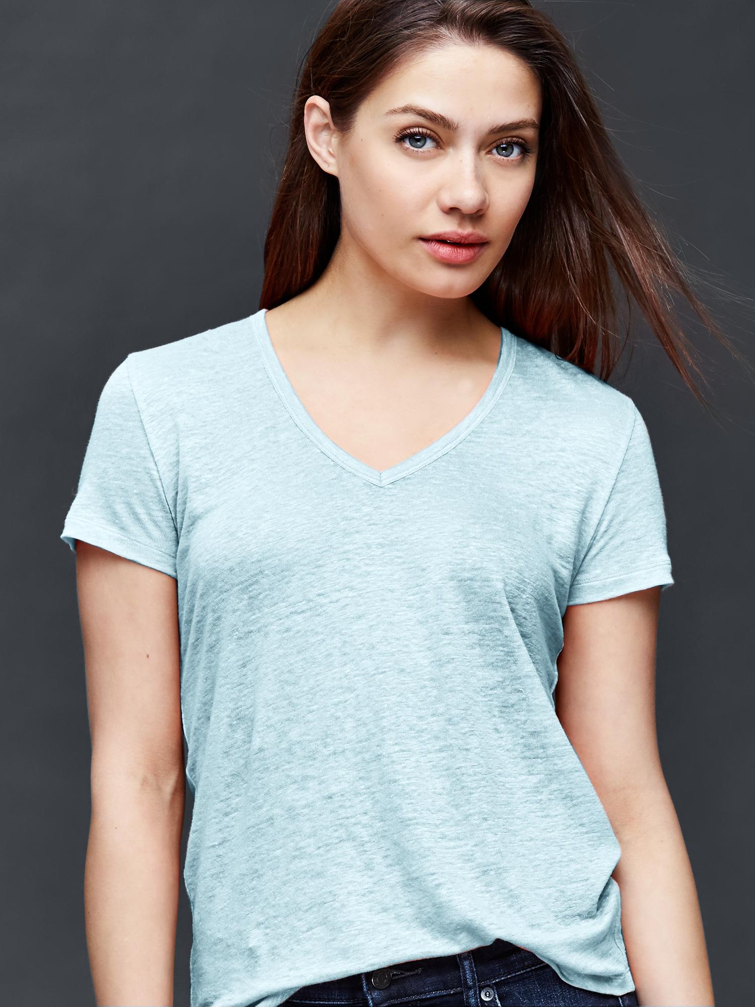 Linen V-neck tee | Gap