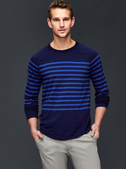 1 of 8 showing, with the color dark night of product Vintage wash stripe long sleeve t-shirt