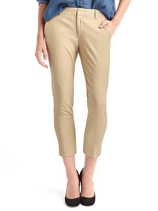 1 of 8 showing, with the color iconic khaki of product Slim crop pants