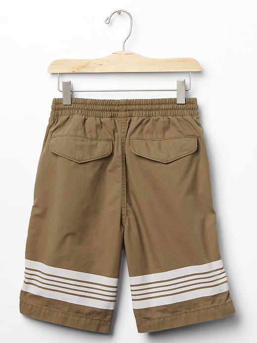 2 of 8 showing, with the color cream caramel of product Stripe pull-on shorts