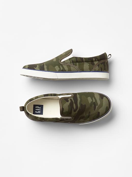 1 of 8 showing, with the color camo print of product Camo slip-on sneakers