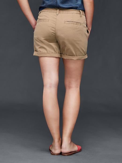2 of 8 showing, with the color cream caramel of product Girlfriend utility shorts