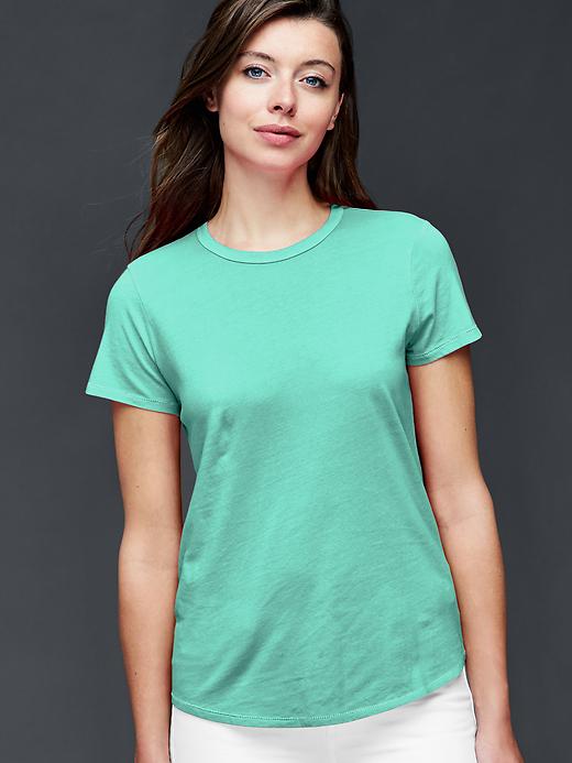 1 of 8 showing, with the color southern turquoise of product Vintage wash crewneck tee