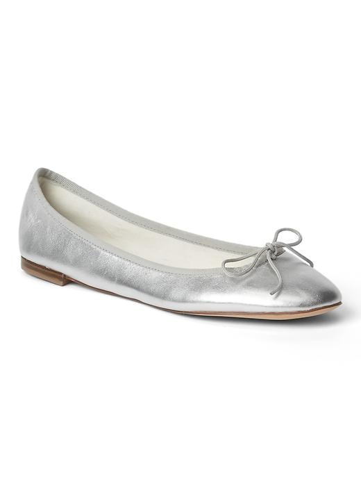 View large product image 1 of 1. Cinch ballet flats