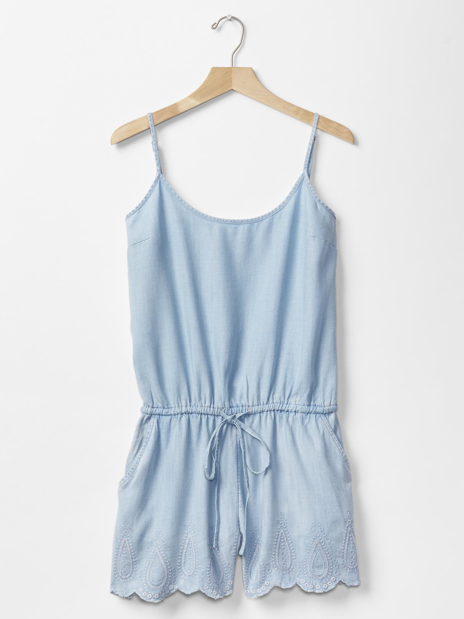 Женские комбинезоны Gap TENCEL™ embroidered romper — фото 5