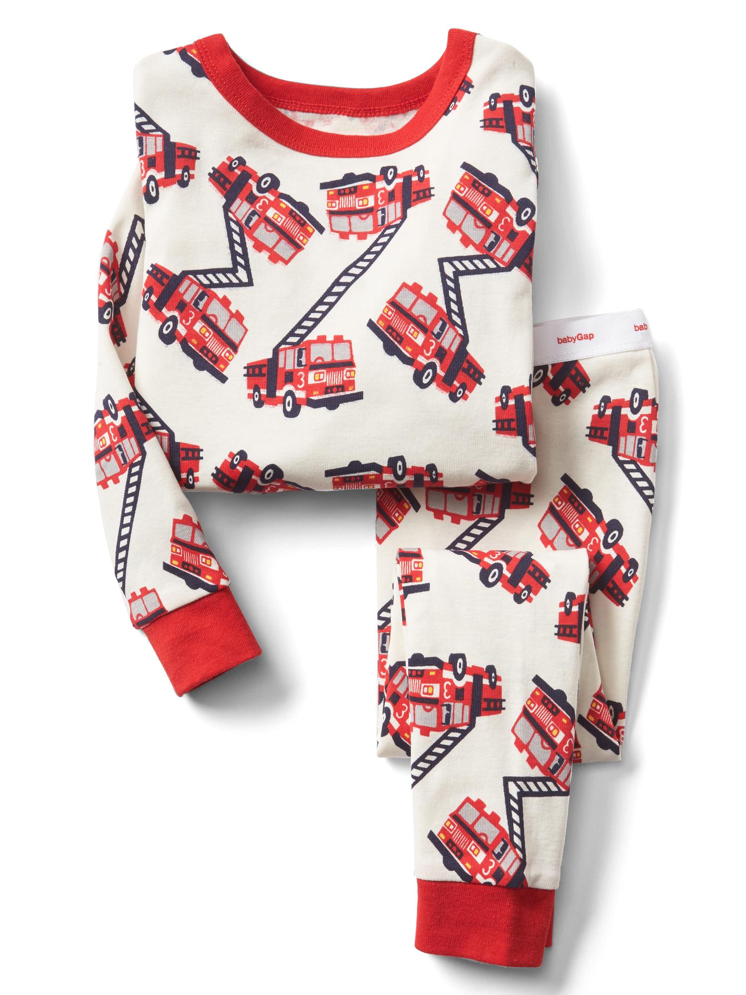 Gap fire truck deals pajamas
