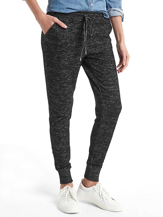 1 of 8 showing, with the color true black of product Cozy skinny joggers