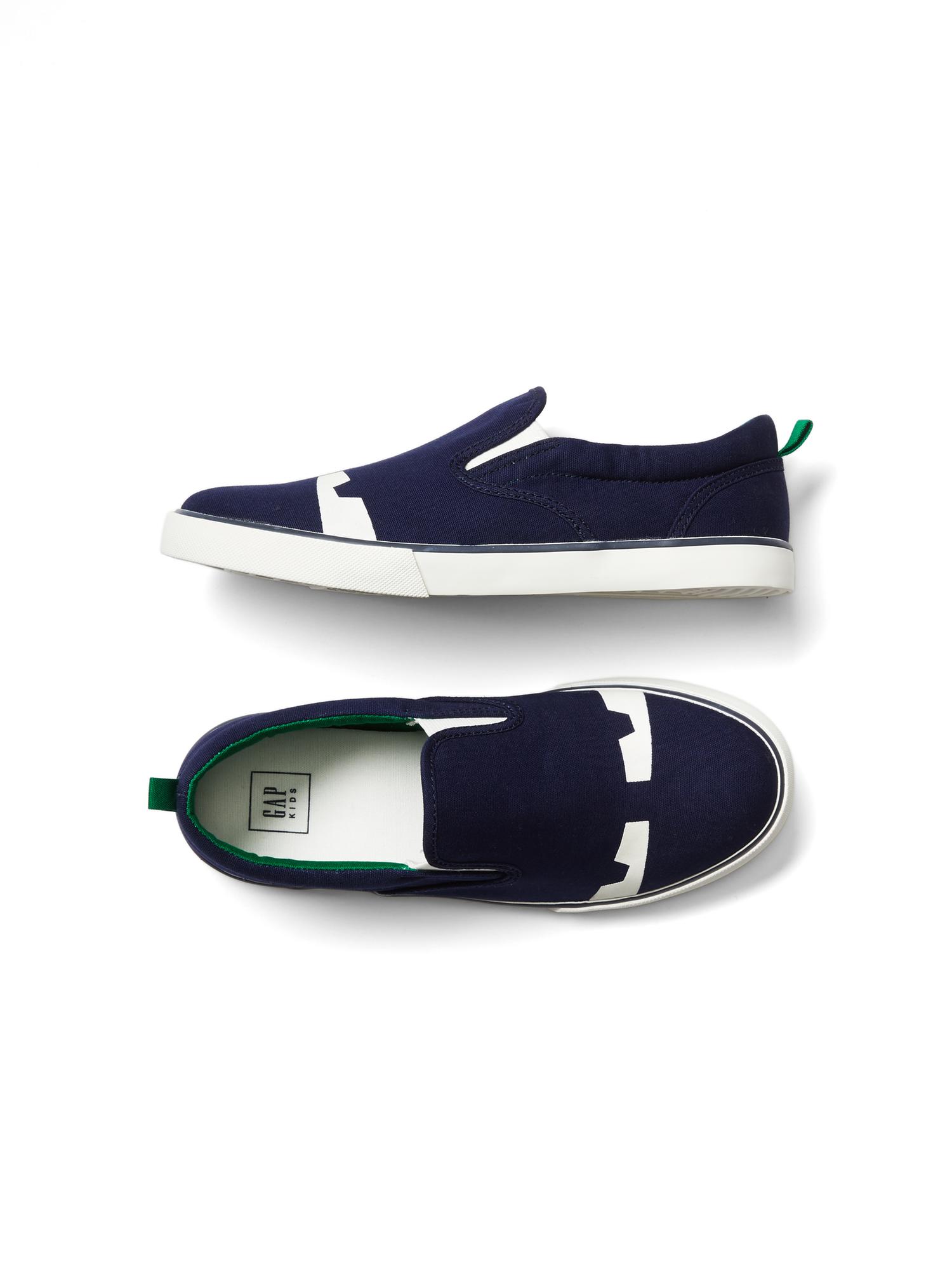 Gap slip ons outlet