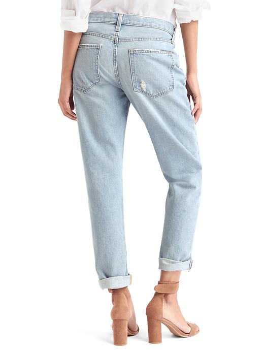 2 of 8 showing, with the color light indigo of product ORIGINAL 1969 boyfriend jeans