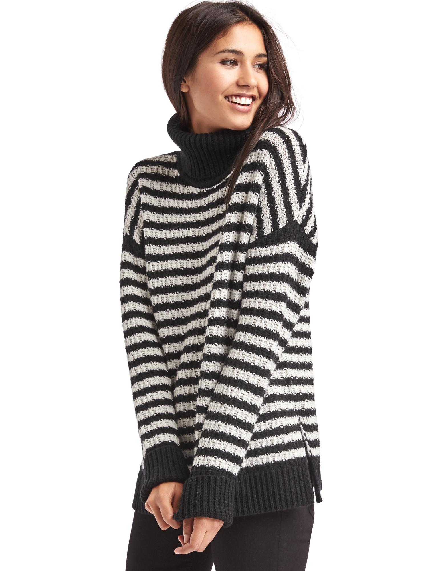 Gap clearance striped turtleneck