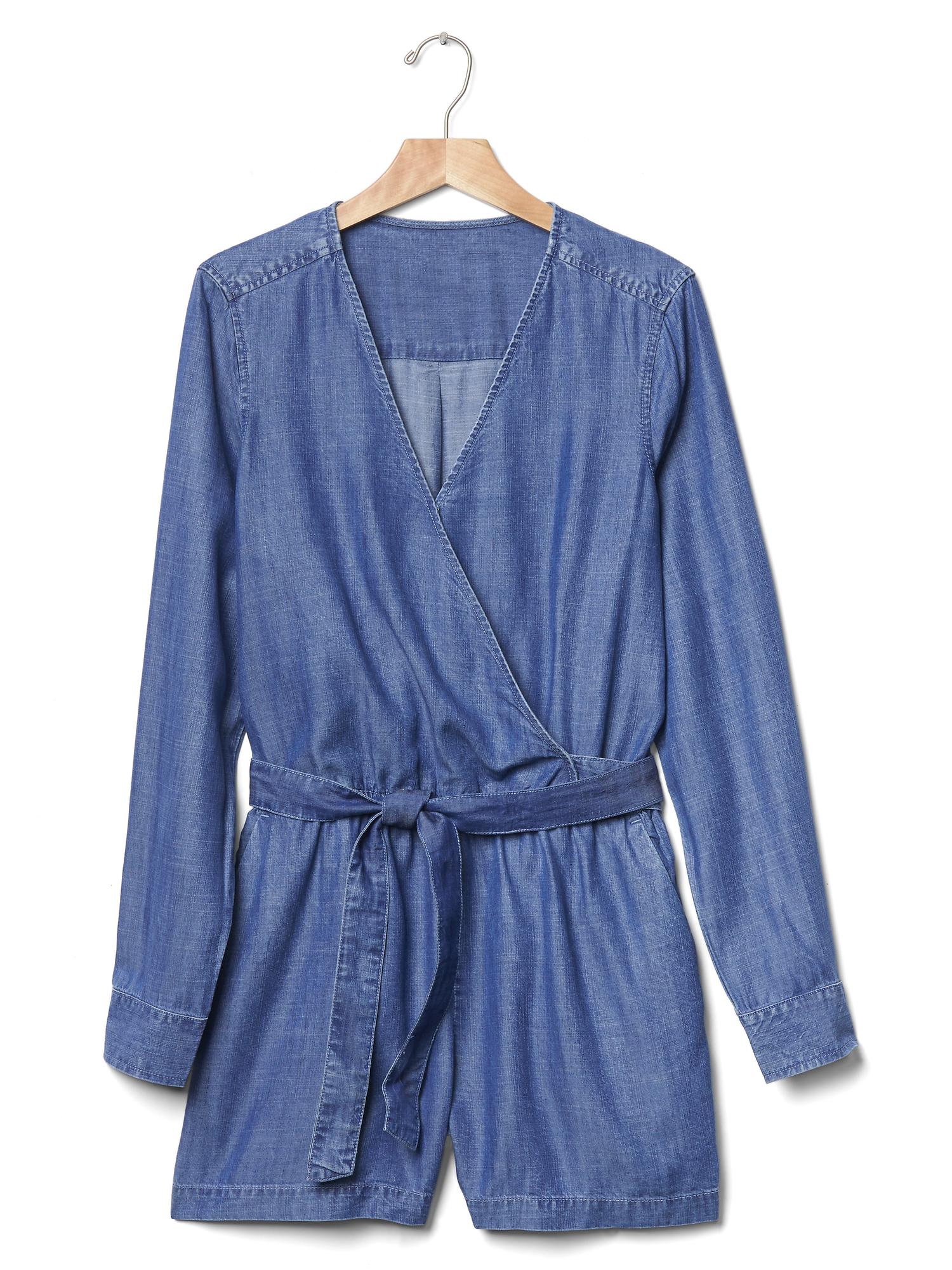 Женские комбинезоны Gap TENCEL™ wrap romper — фото 5
