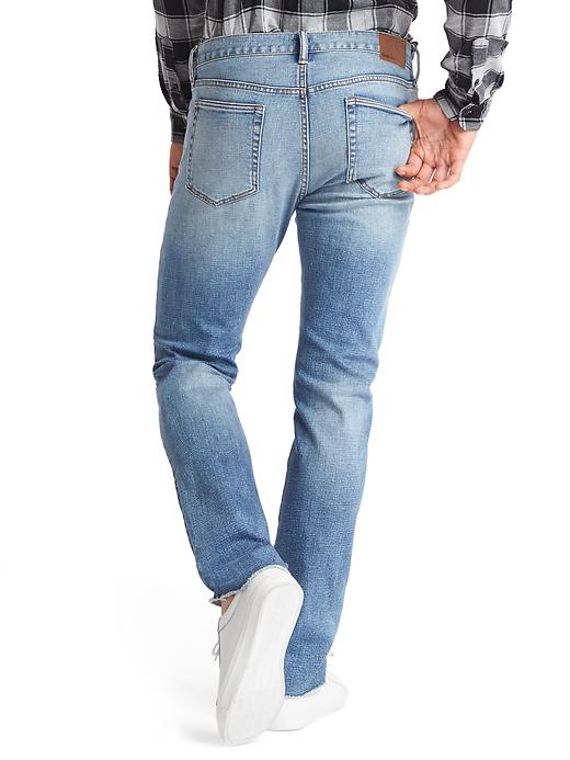 2 of 8 showing, with the color light destroy of product Destructed slim fit jeans (stretch)