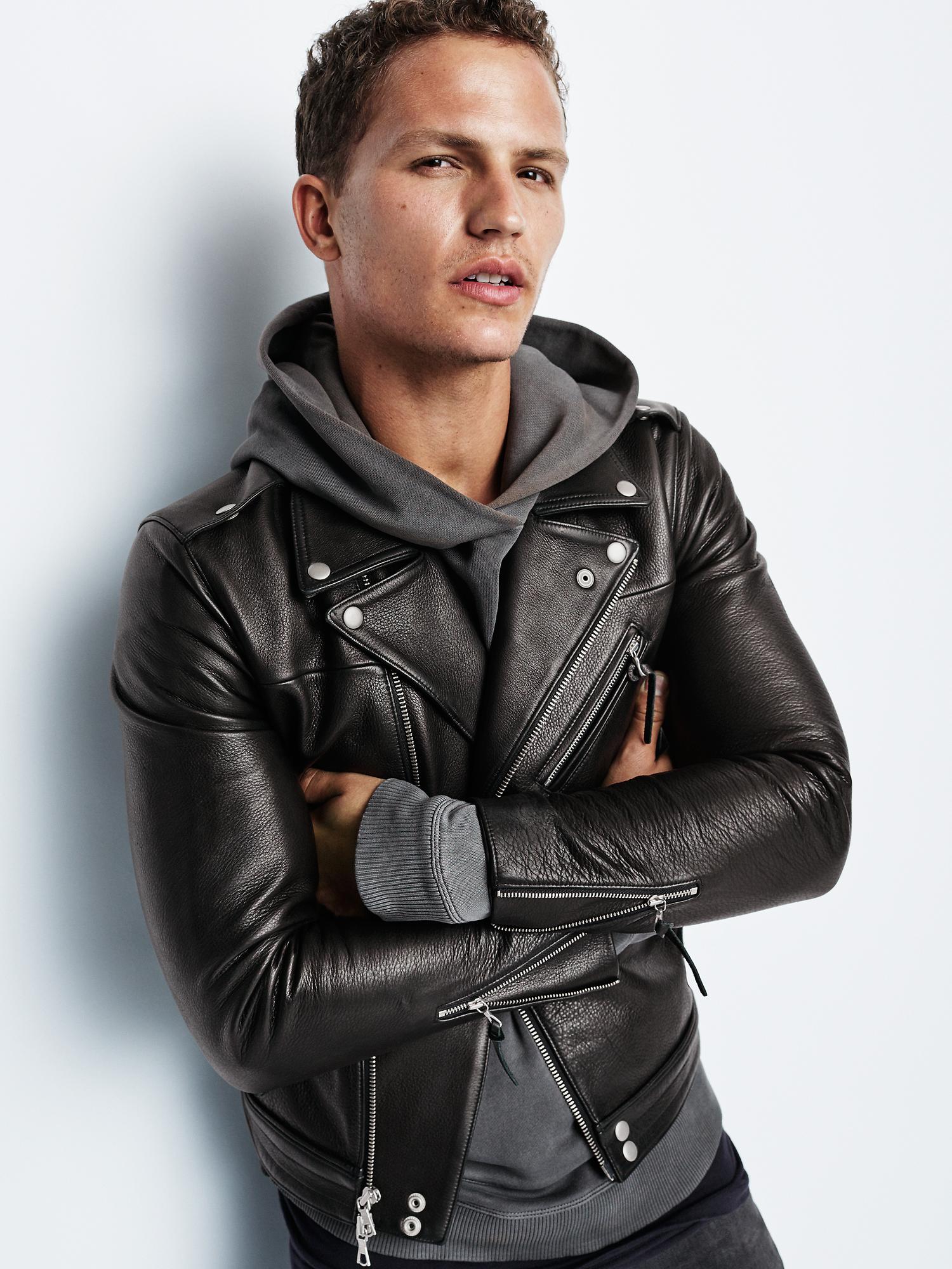 Gap x GQ John Elliott cropped hoodie | Gap Gap x GQ John Elliott cropped hoodie | Gap