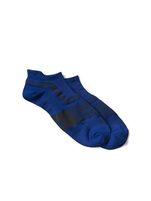 View large product image 1 of 1. GapFit Performance ankle socks