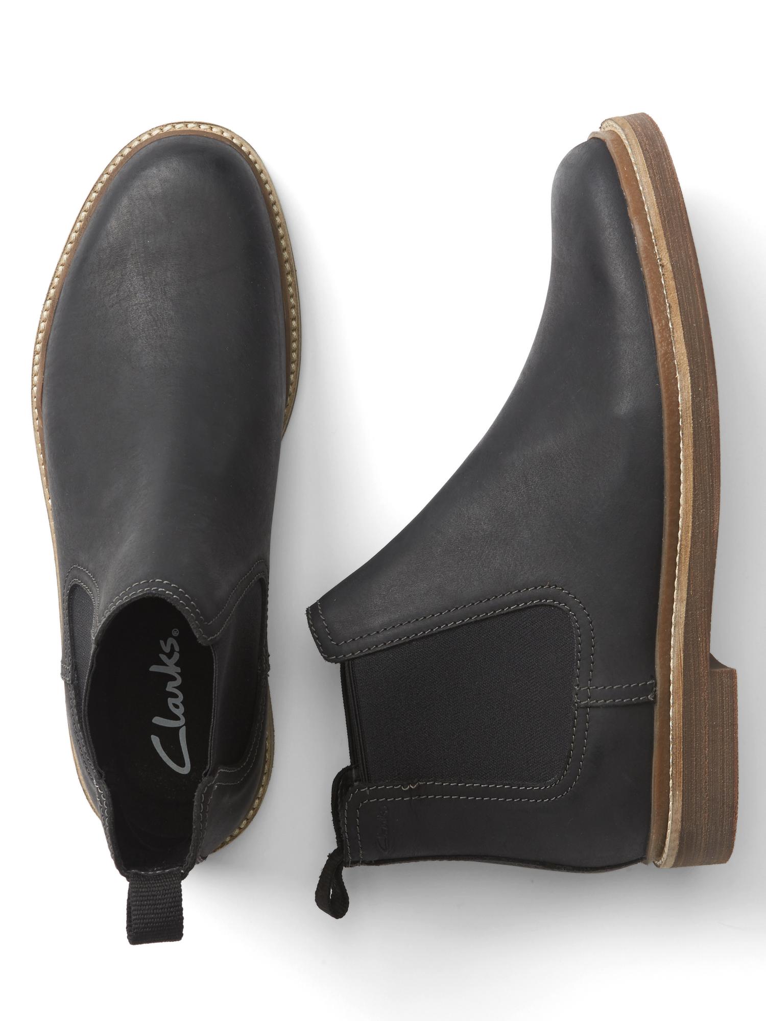 Gap black chelsea boots deals