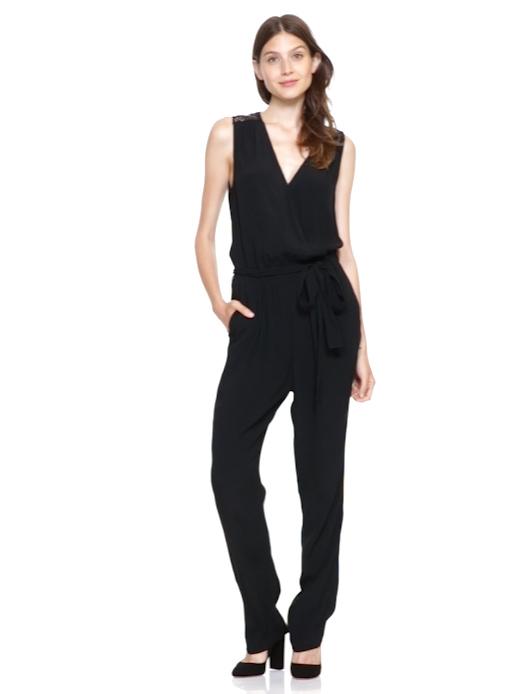 Женские комбинезоны Gap Sleeveless wrap-tie jumpsuit — фото 5