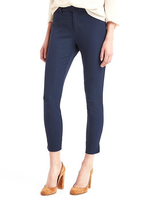 1 of 8 showing, with the color crayon true indigo of product Bi-stretch skinny ankle crop pants
