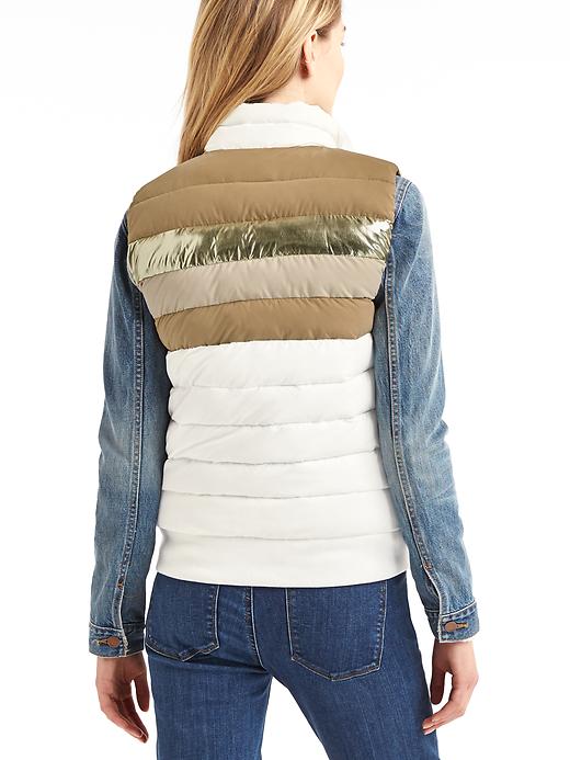2 of 8 showing, with the color snow cap of product ColdControl Max colorblock puffer vest