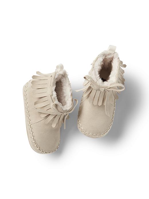 Cozy fringe moccasin booties Gap