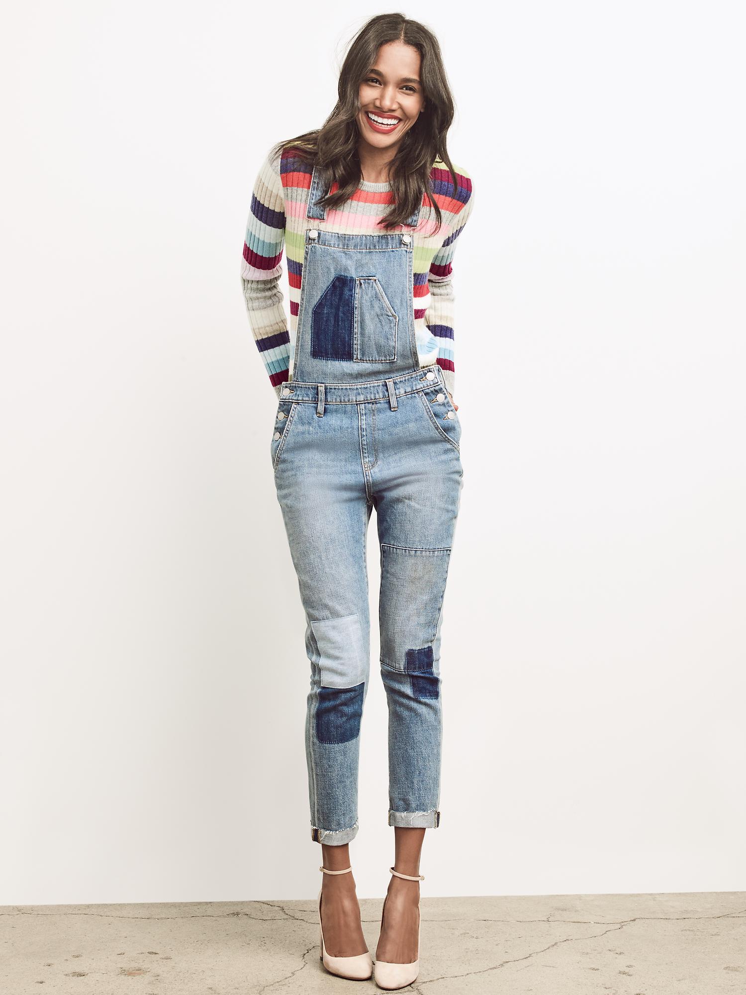 Женские комбинезоны Gap 1969 patchwork girlfriend denim overalls — фото 5