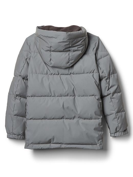 2 of 8 showing, with the color metallic grey of product ColdControl Max reflective puffer jacket