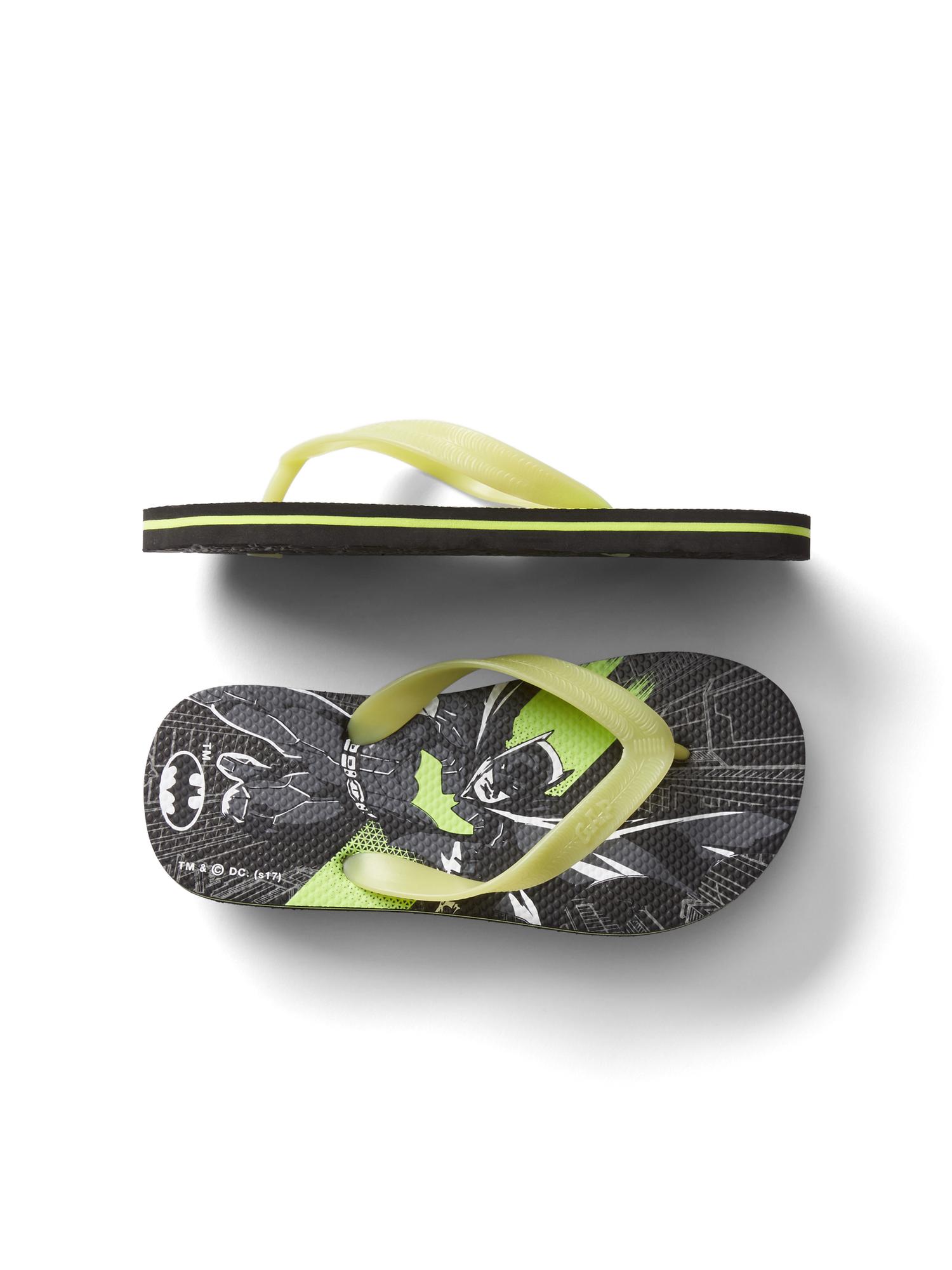 GapKids | DC™ superhero flip flops | Gap
