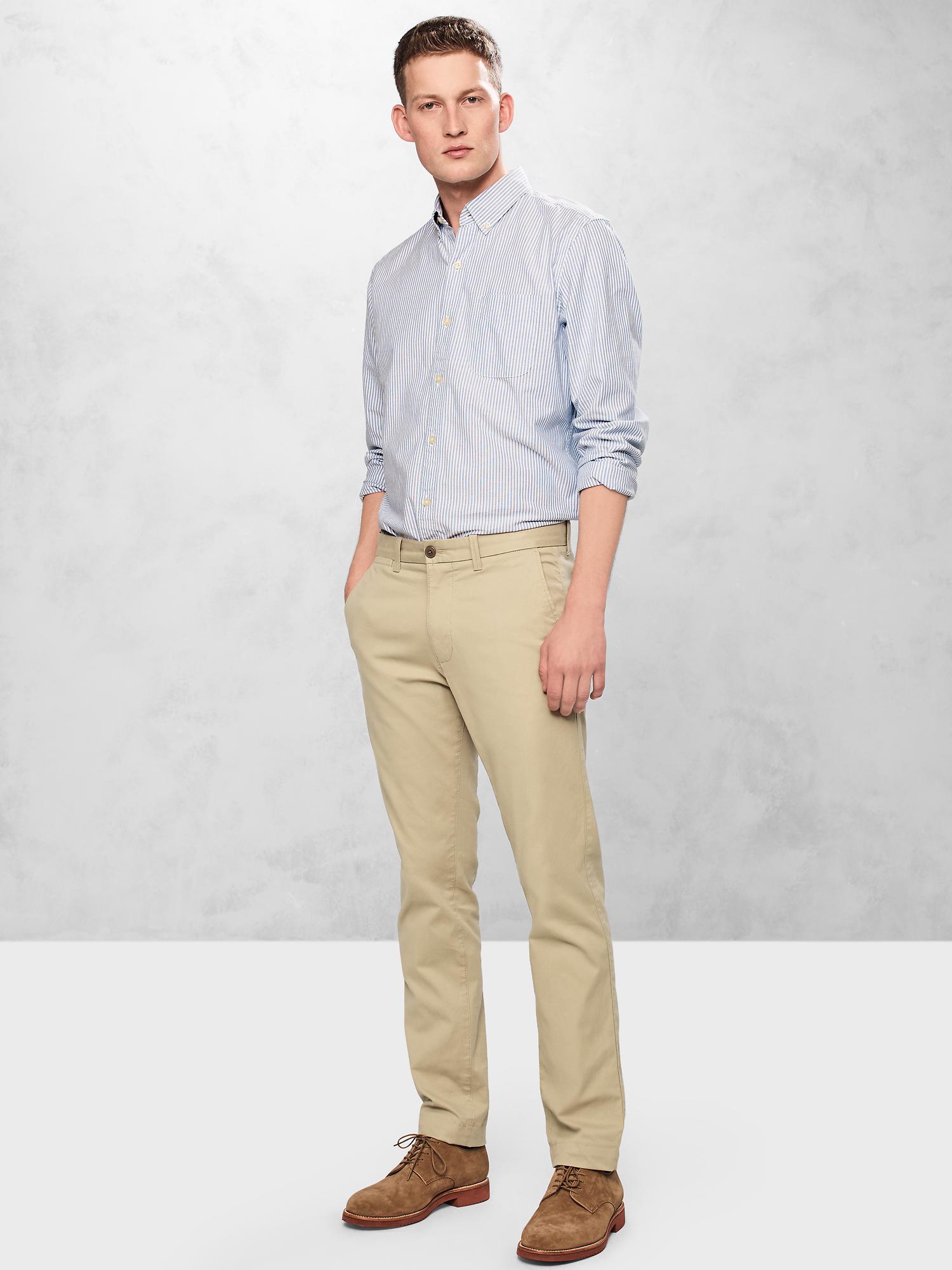 Color Khakis In Slim Fit With Gapflex - FitnessRetro