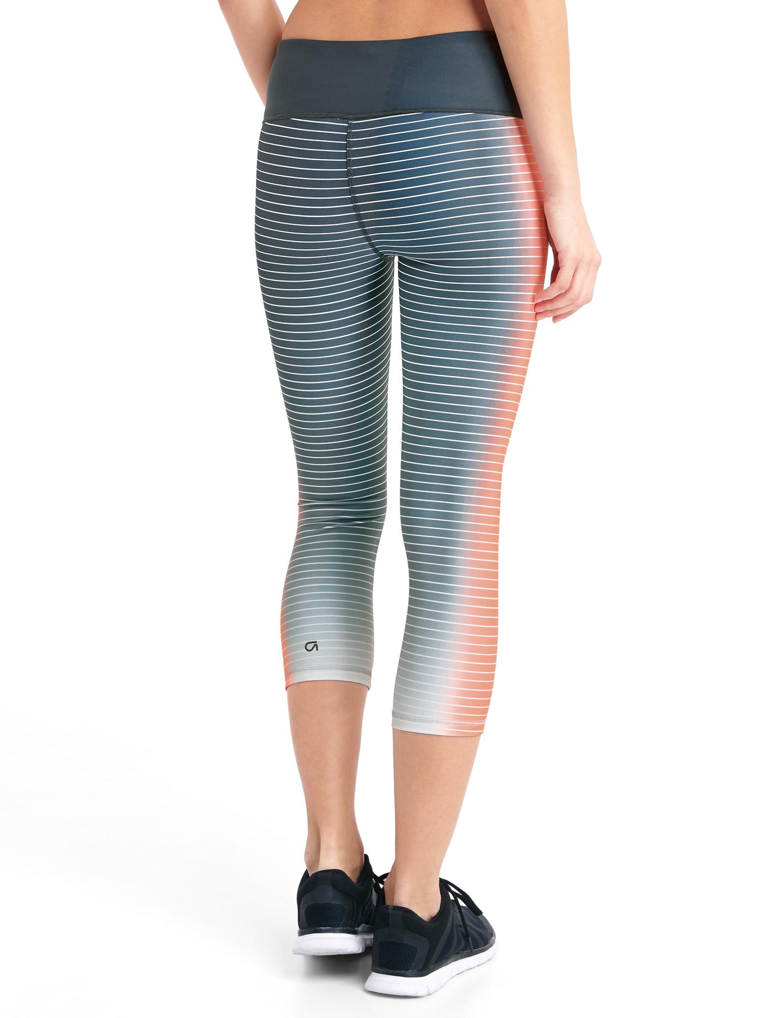 gFast cross train gradient stripe capris Gap