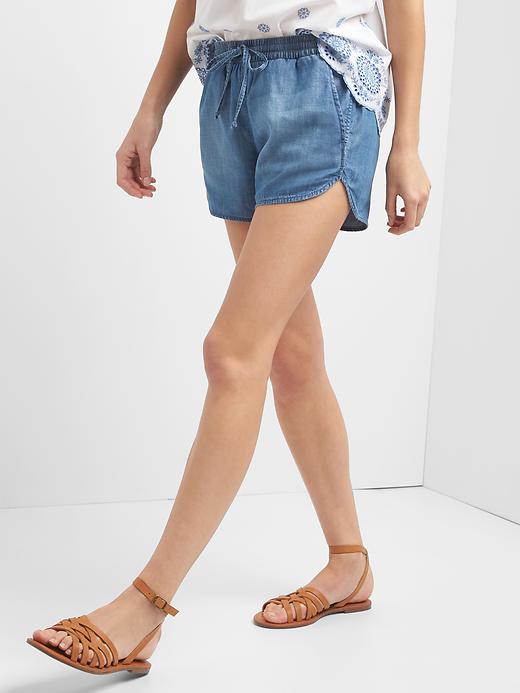 Image number 5 showing, TENCEL&#153 denim dolphin shorts