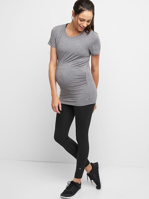 Image number 3 showing, Maternity GapFit Blackout Full Panel Full Length Leggings