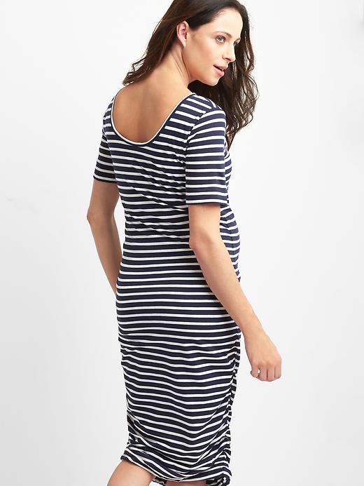 Image number 2 showing, Maternity ruched t-shirt dress
