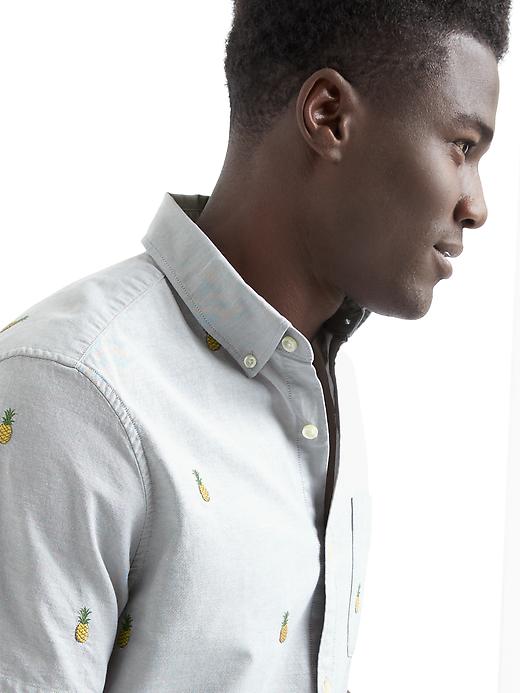 Image number 5 showing, Oxford pineapple short sleeve slim fit shirt