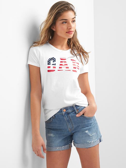 1 of 8 showing, with the color white of product Flag logo tee