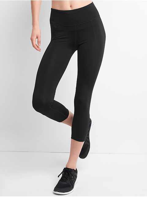 gap yoga shorts
